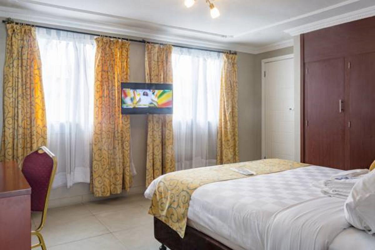 Hotel La Falaise Bonanjo Douala Dış mekan fotoğraf