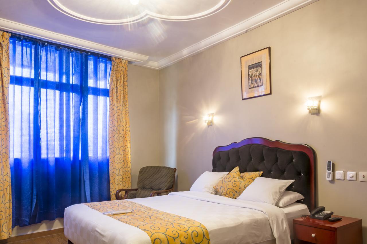 Hotel La Falaise Bonanjo Douala Dış mekan fotoğraf
