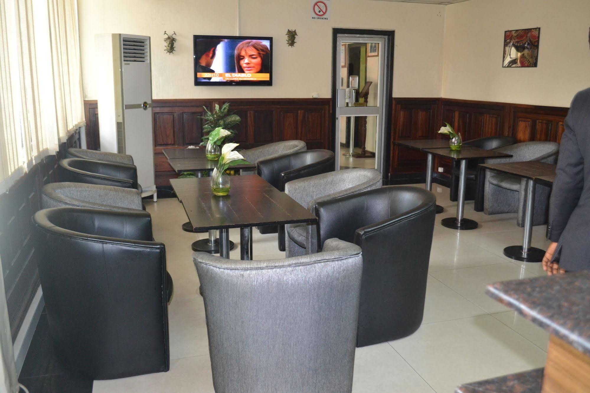 Hotel La Falaise Bonanjo Douala Dış mekan fotoğraf