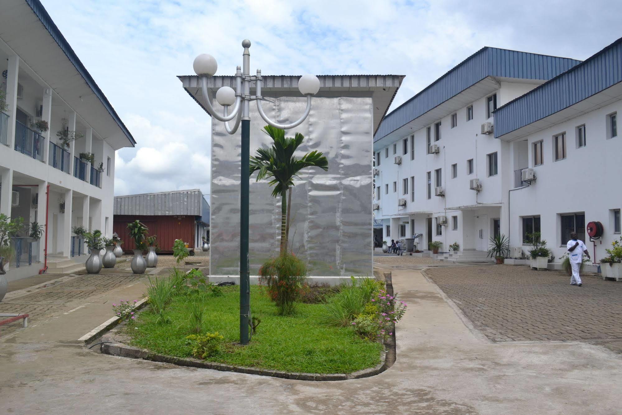 Hotel La Falaise Bonanjo Douala Dış mekan fotoğraf